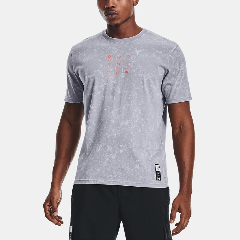 Under Armour T