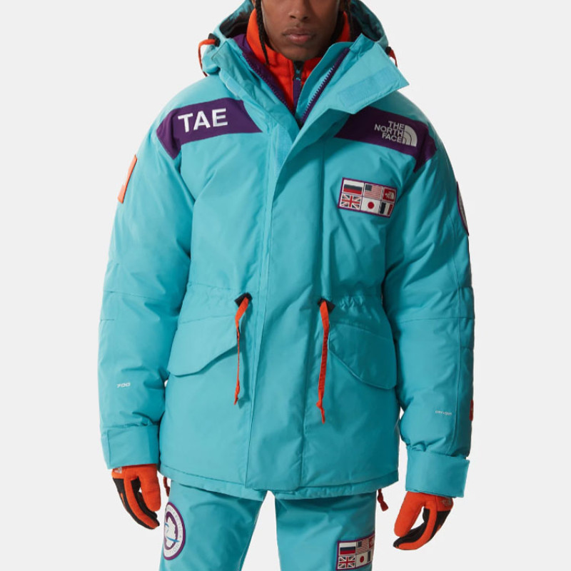 THE NORTH FACE