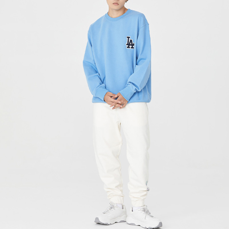 MLB FW22