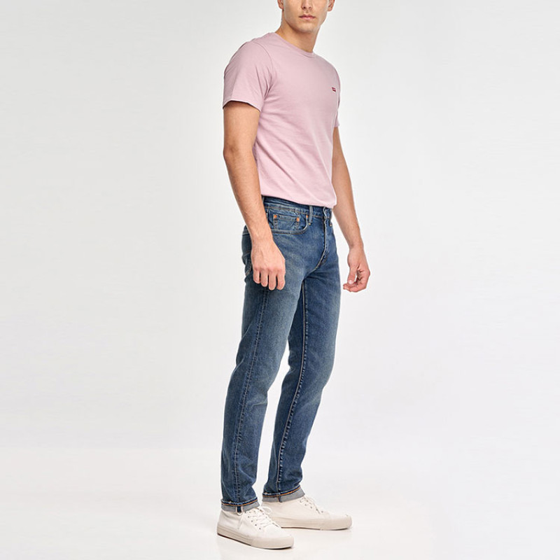 Levis