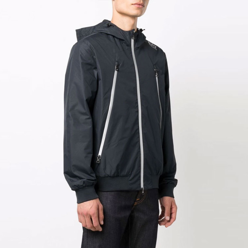 EMPORIO ARMANI EA7 Logo
