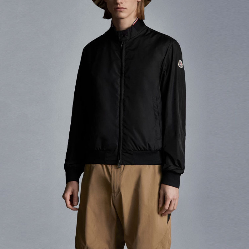 Moncler Reppe Logo