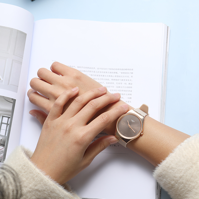SWATCH Skin 38.5mm SYXG101