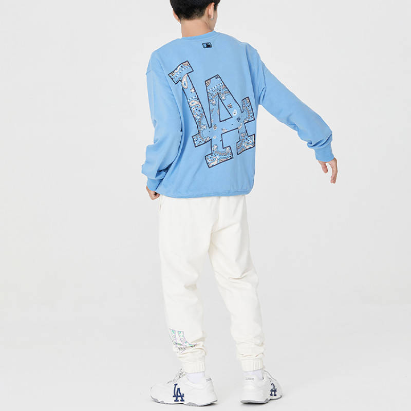 MLB FW22