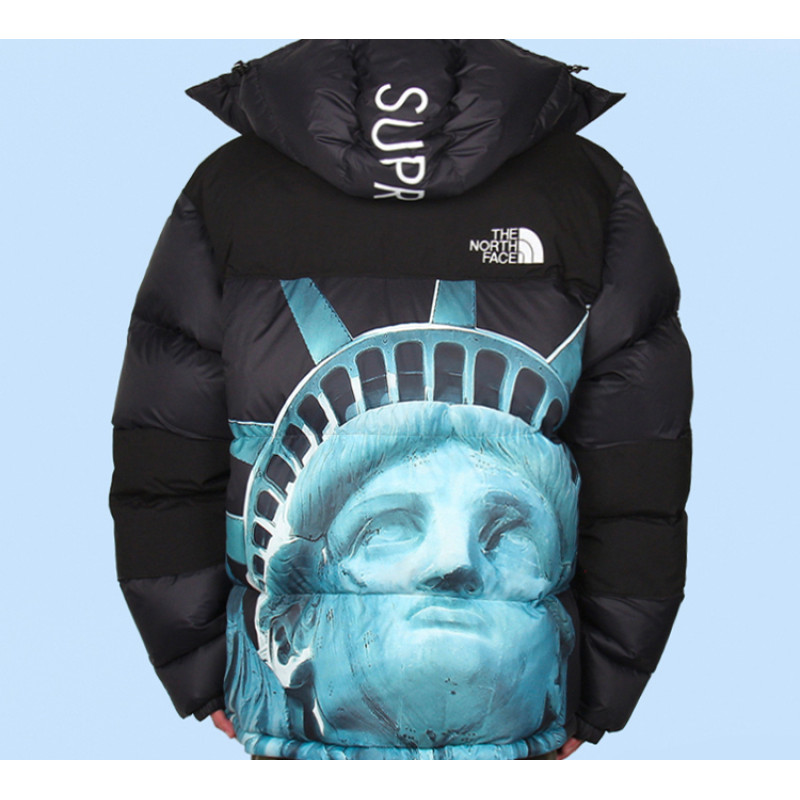 Supreme x THE NORTH FACE Week 10 Statue of Liberty Baltoro