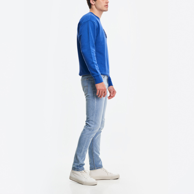 Levis