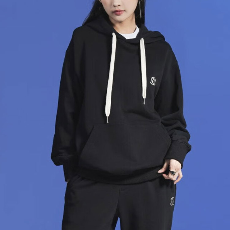 MLB FW22 Logo