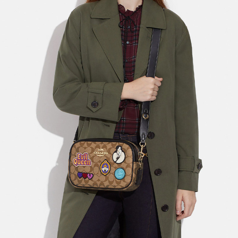 COACH x Disney Jamie 25