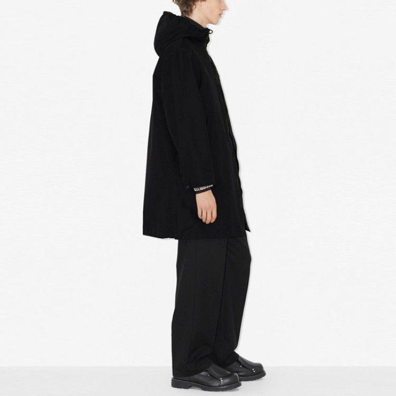Burberry FW23 CH