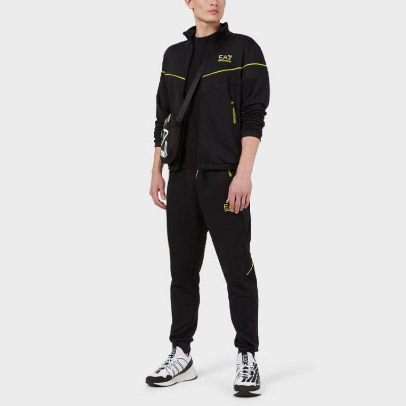 EMPORIO ARMANI FW21 Logo