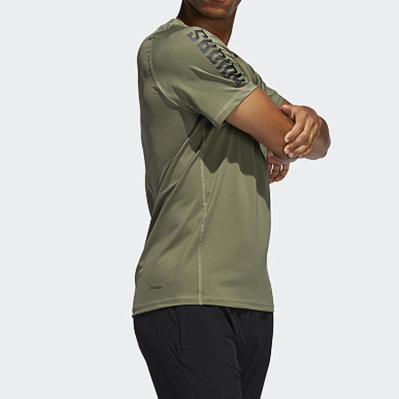 adidas T