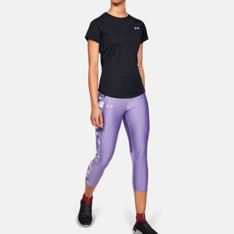 Under Armour T
