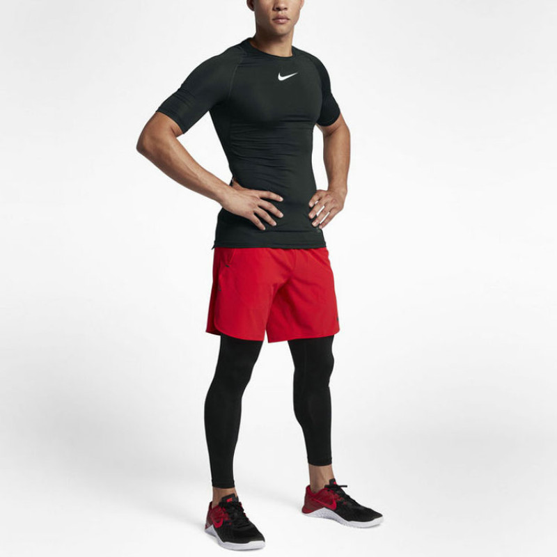 Nike Pro T