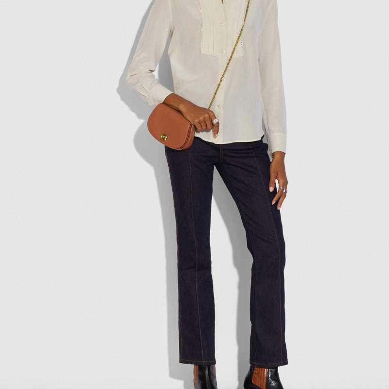 COACH Saddle 18