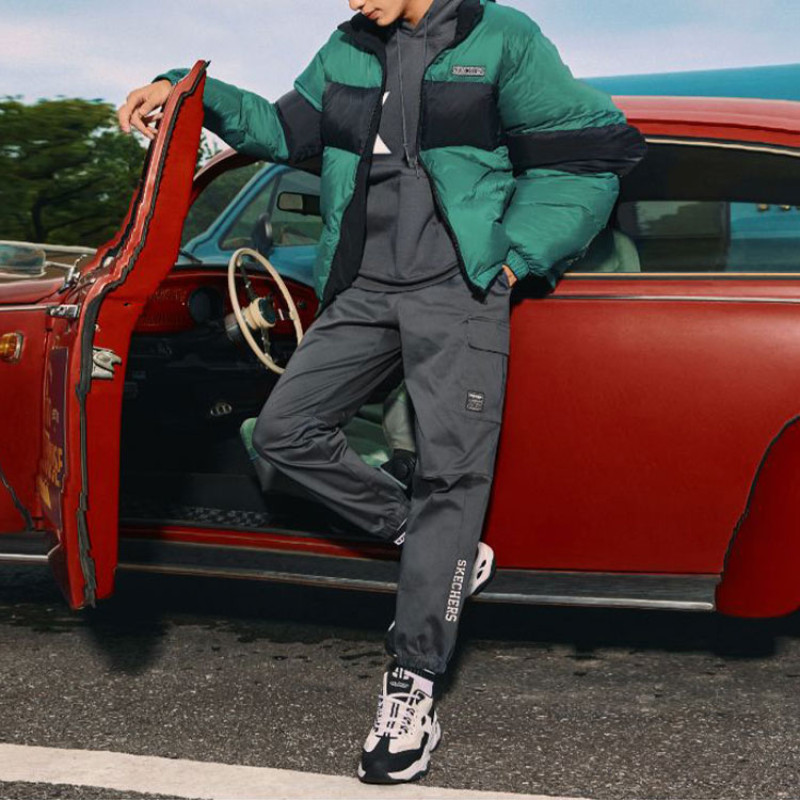 Skechers