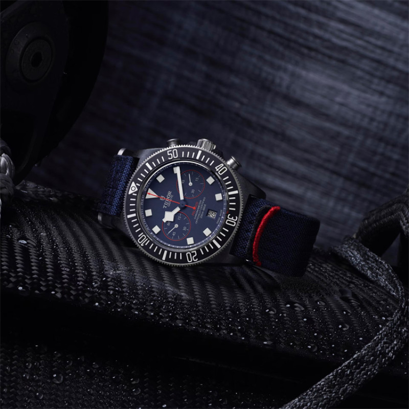 TUDOR 200 43mm M25807KN-0001