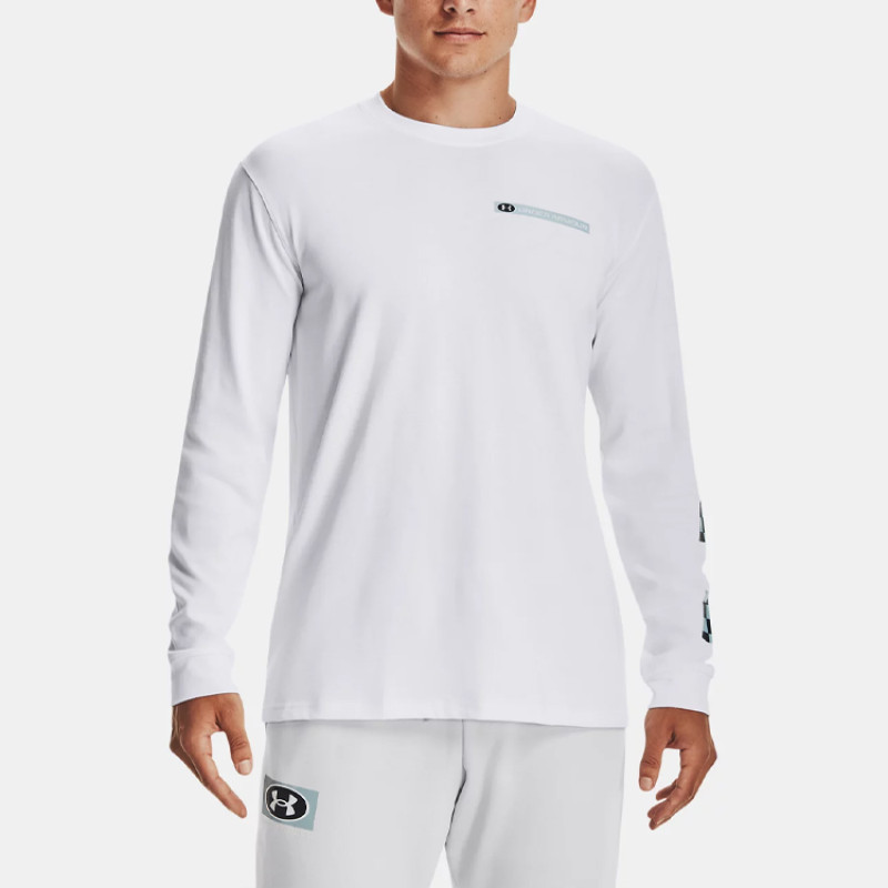 Under Armour T