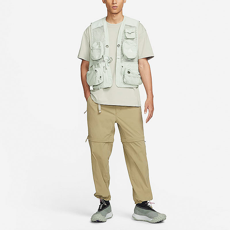 Nike ACG T