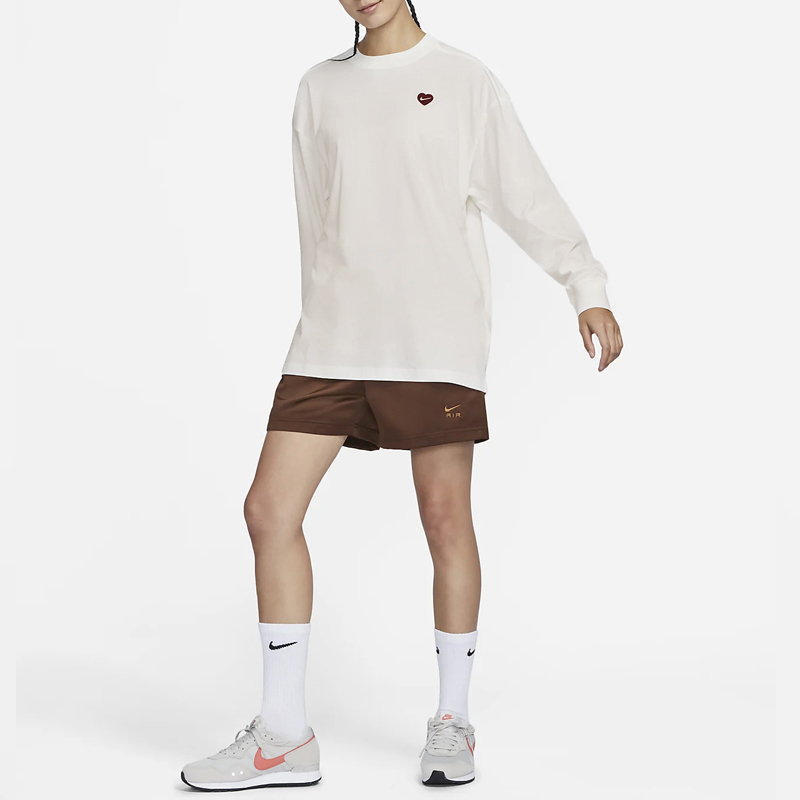 Nike Sportswear Essential T