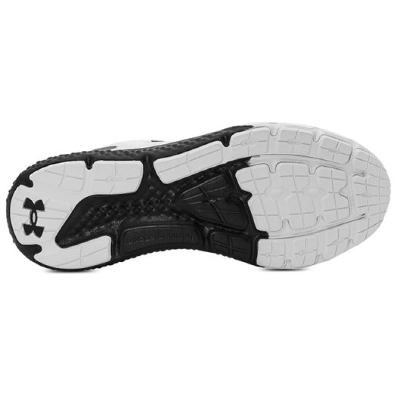 Under Armour Charged Rogue 3
