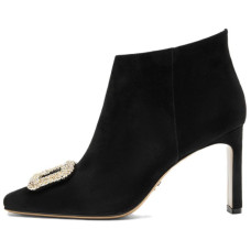 NINE WEST