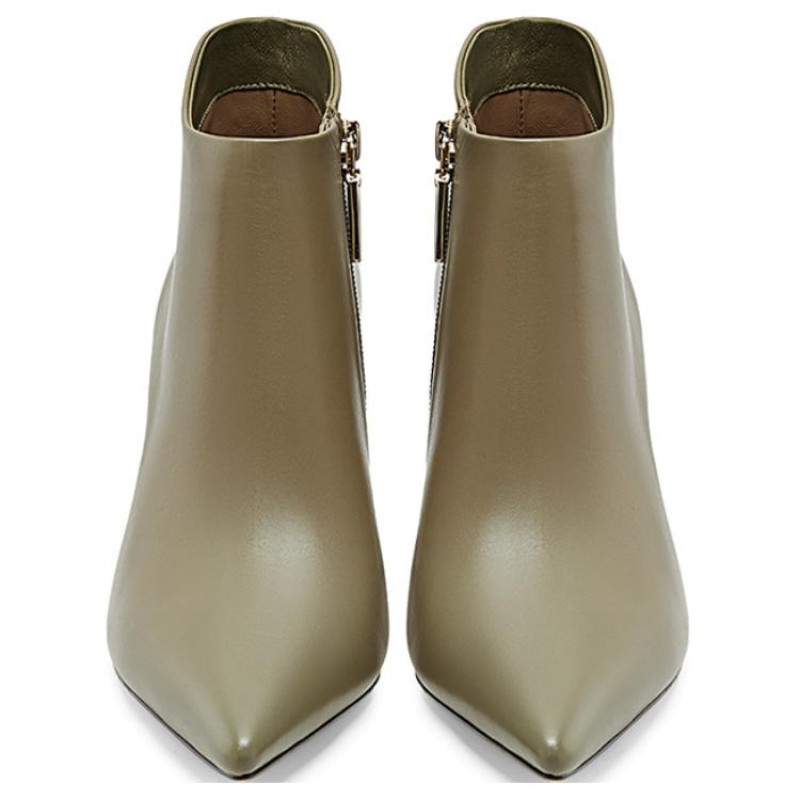 NINE WEST
