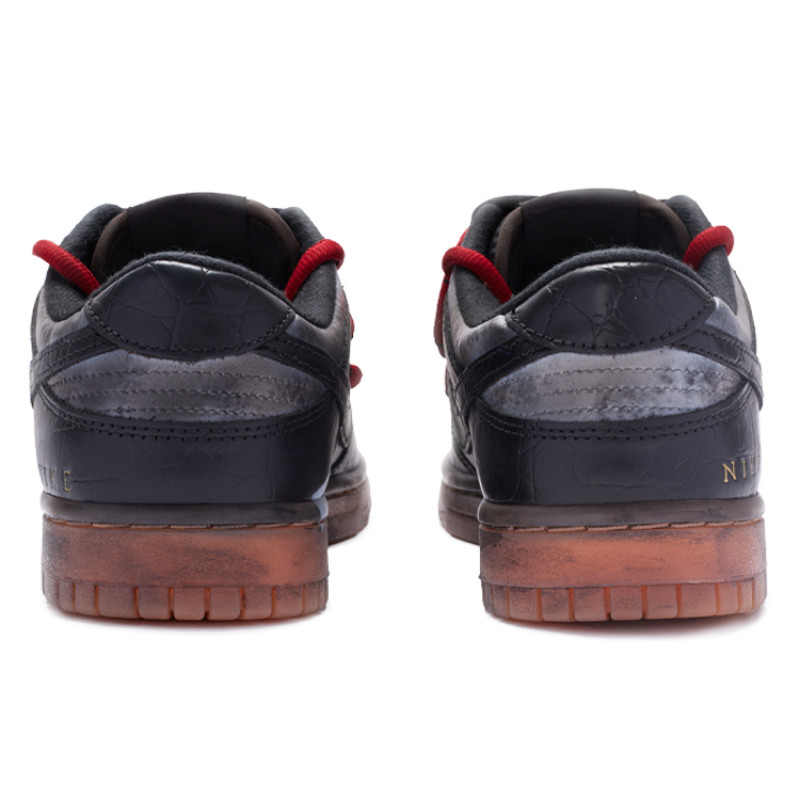 Nike Dunk Low SE