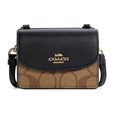 COACH Flap 10 Logo