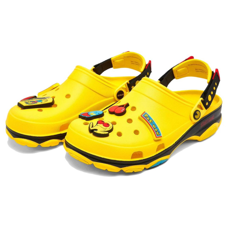 Pac-Man x Crocs
