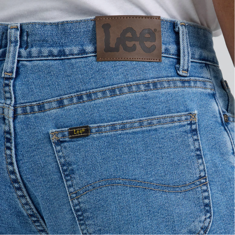 Lee