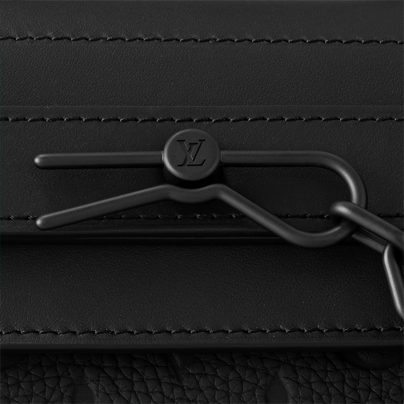 LOUIS VUITTON Steamer Logo Monogram Taurillon
