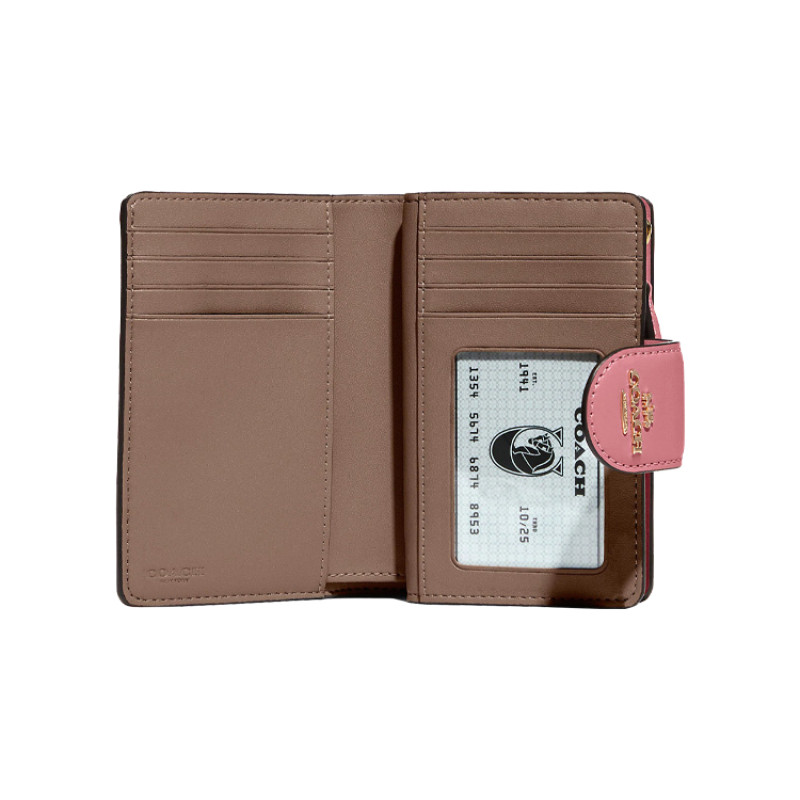 COACH Corner Zip 13