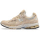 New Balance NB 2002R