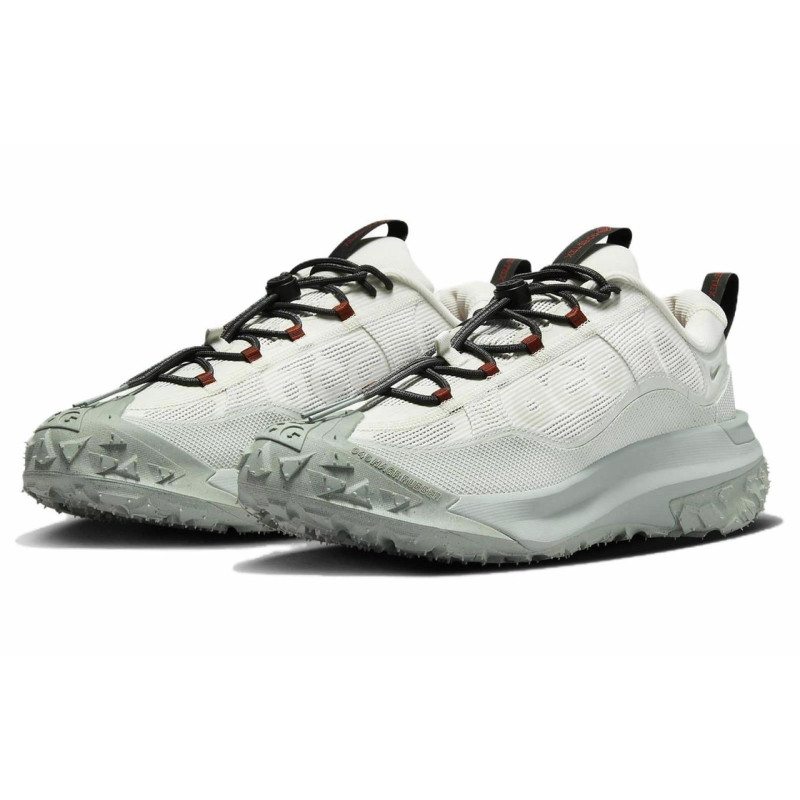 Nike ACG Mountain Fly