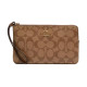 COACH Corner Zip Wristle 20 Logo