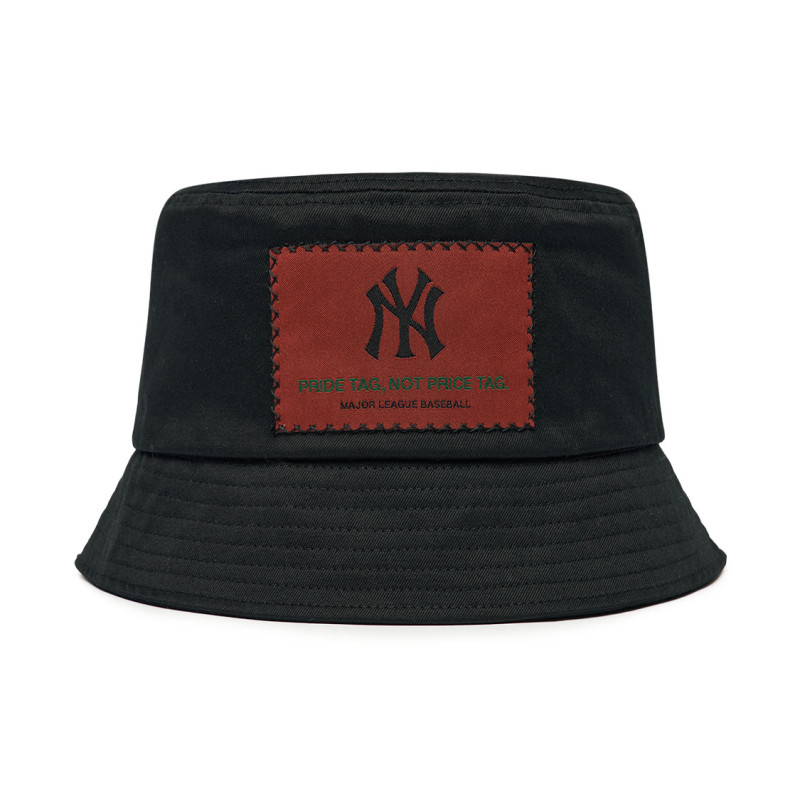 MLB Pride tag