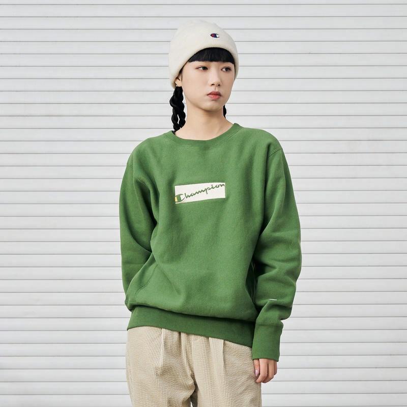 Champion Reverse Weave Logo