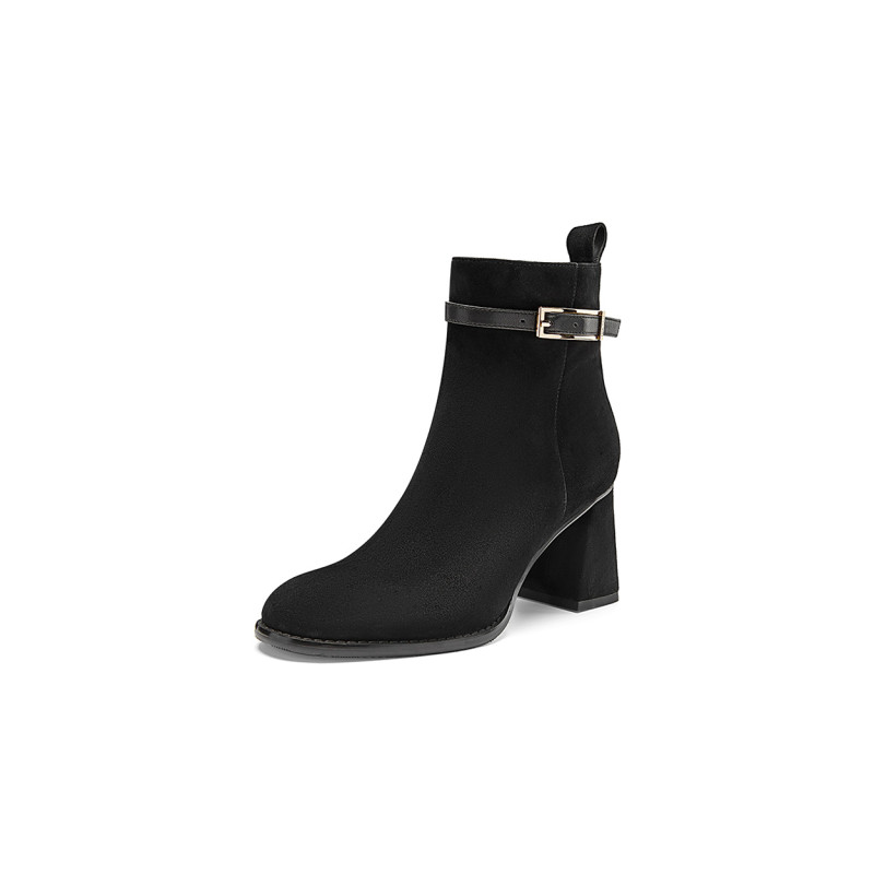 NINE WEST