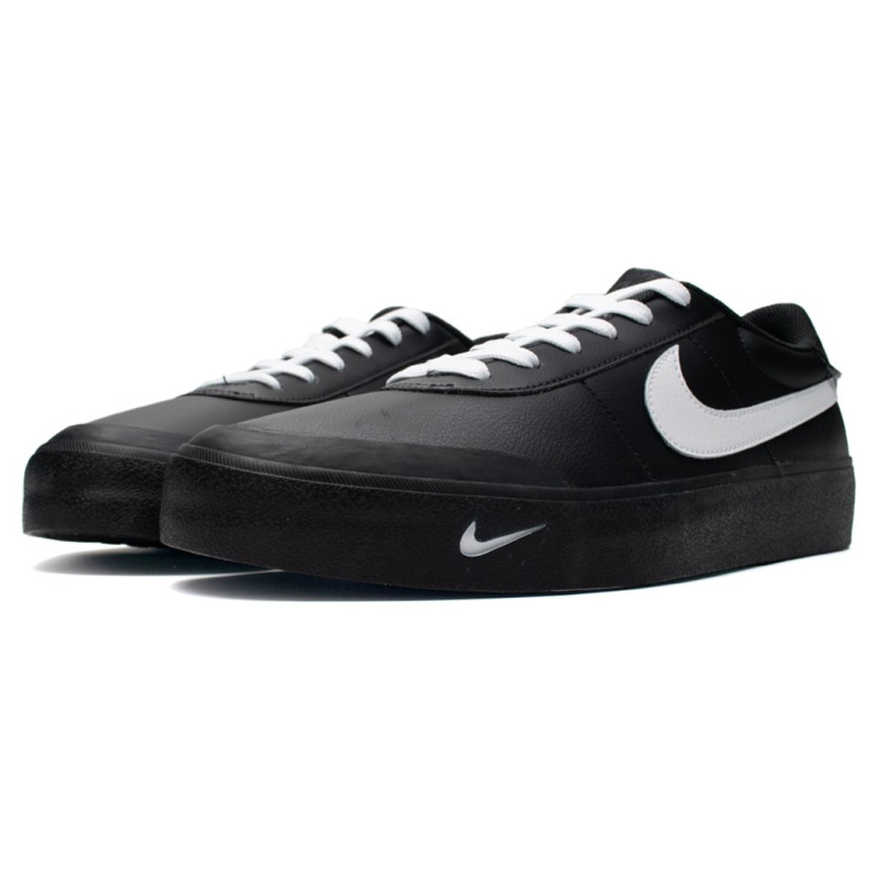 Nike Court Shot