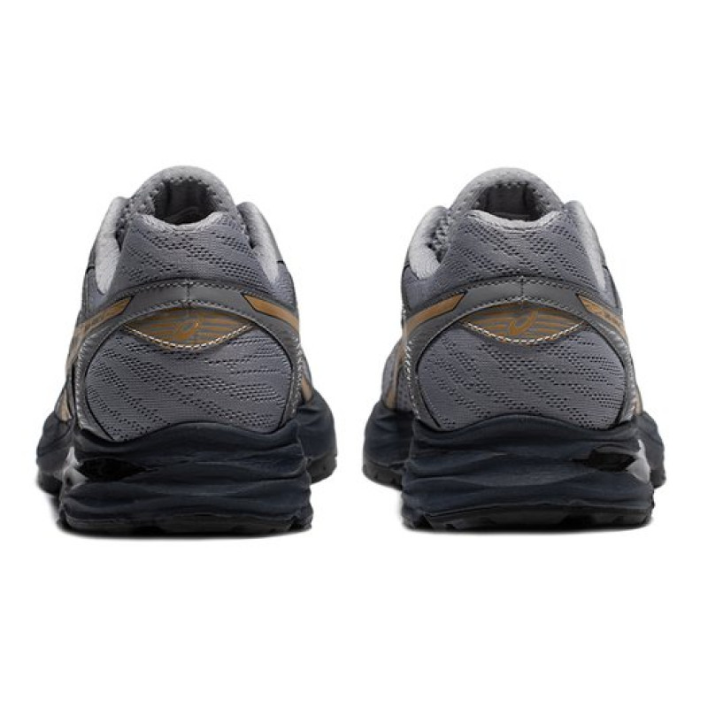 Asics Gel-Flux 4