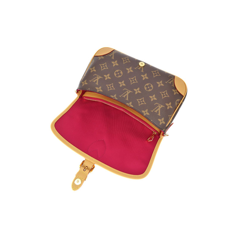 LOUIS VUITTON Diane PM