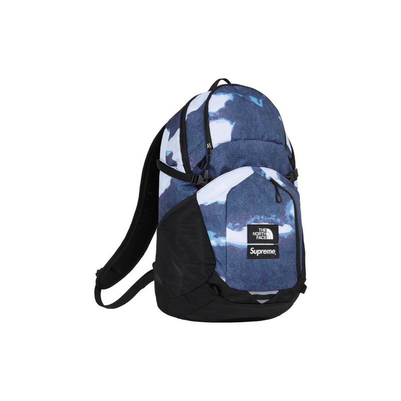 Supreme x The North Face Week17 Logo