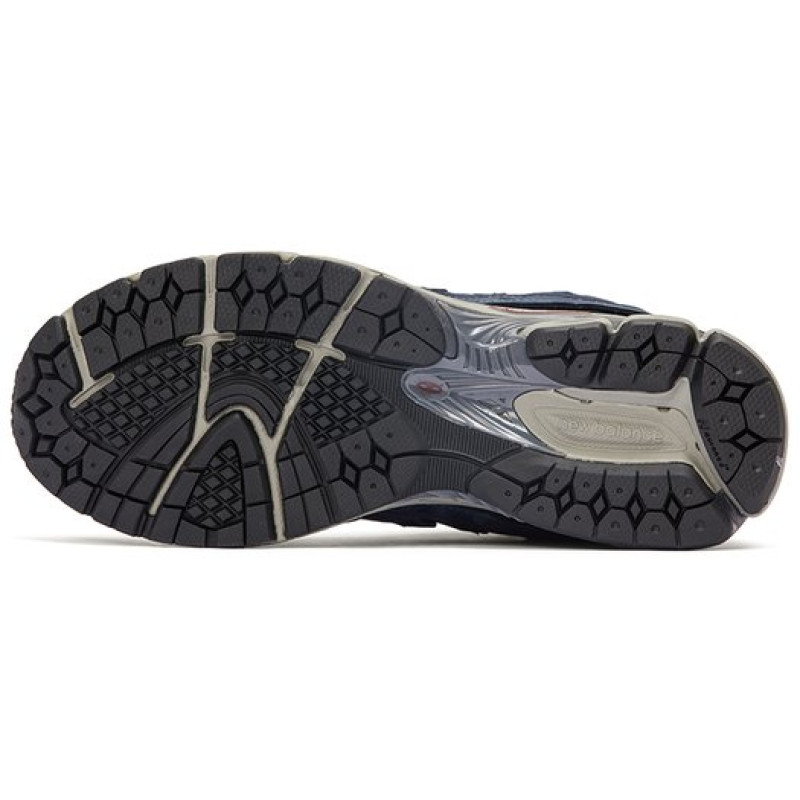 New Balance NB 2002R Protection Pack 