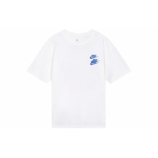 Nike Sportswear LogoT