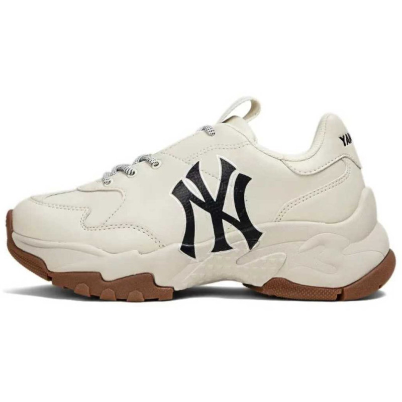 MLB EIGHT