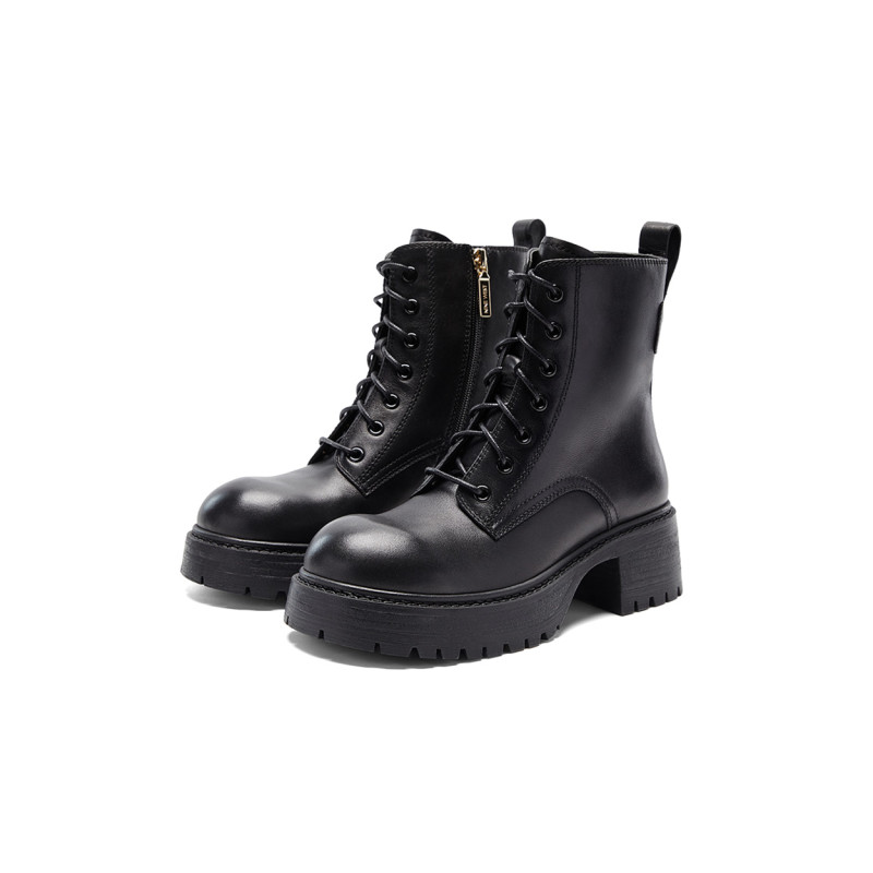 NINE WEST
