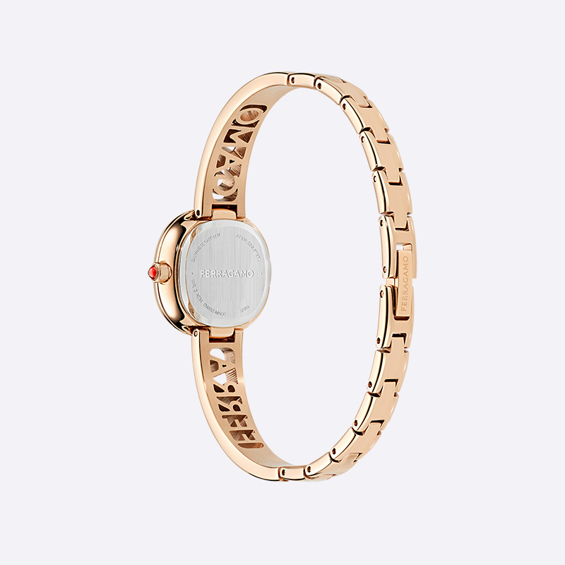 FERRAGAMO 23