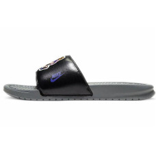 Nike Benassi