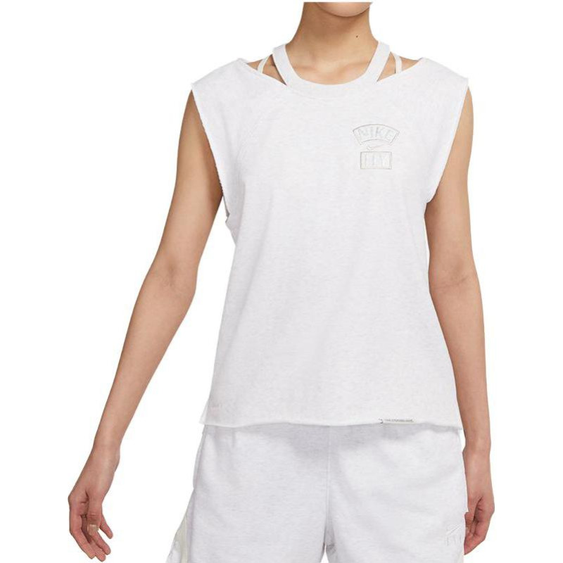 Nike Standard Issue T