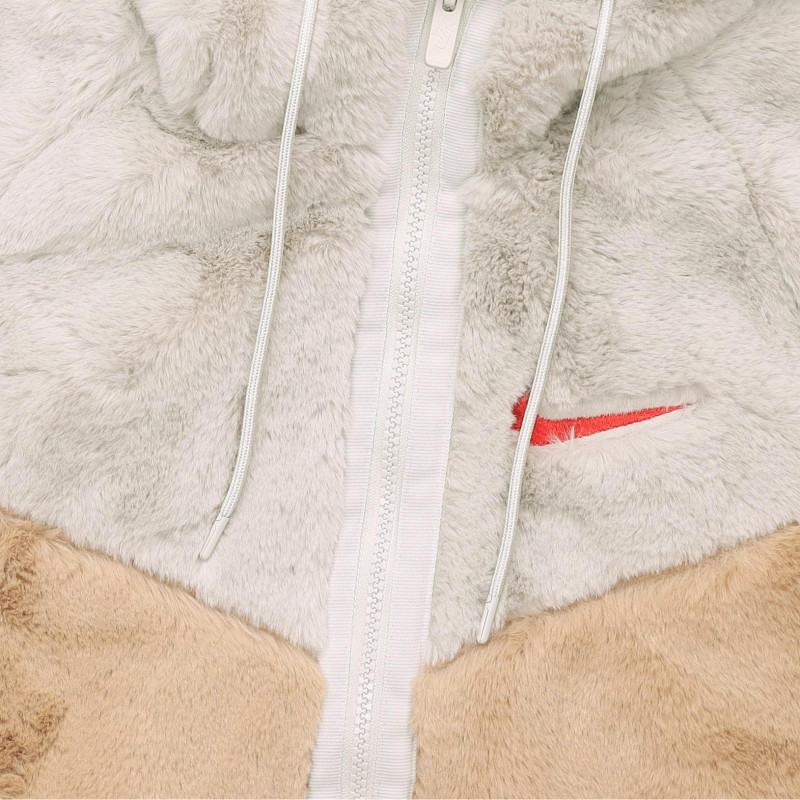 Nike CNY Sportswear Windrunner Logo